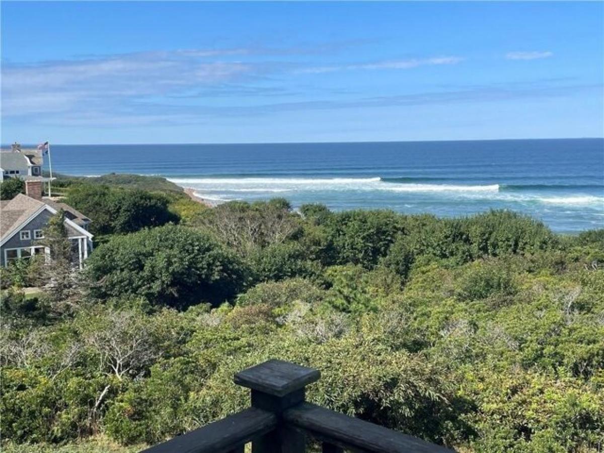 Picture of Home For Sale in Block Island, Rhode Island, United States