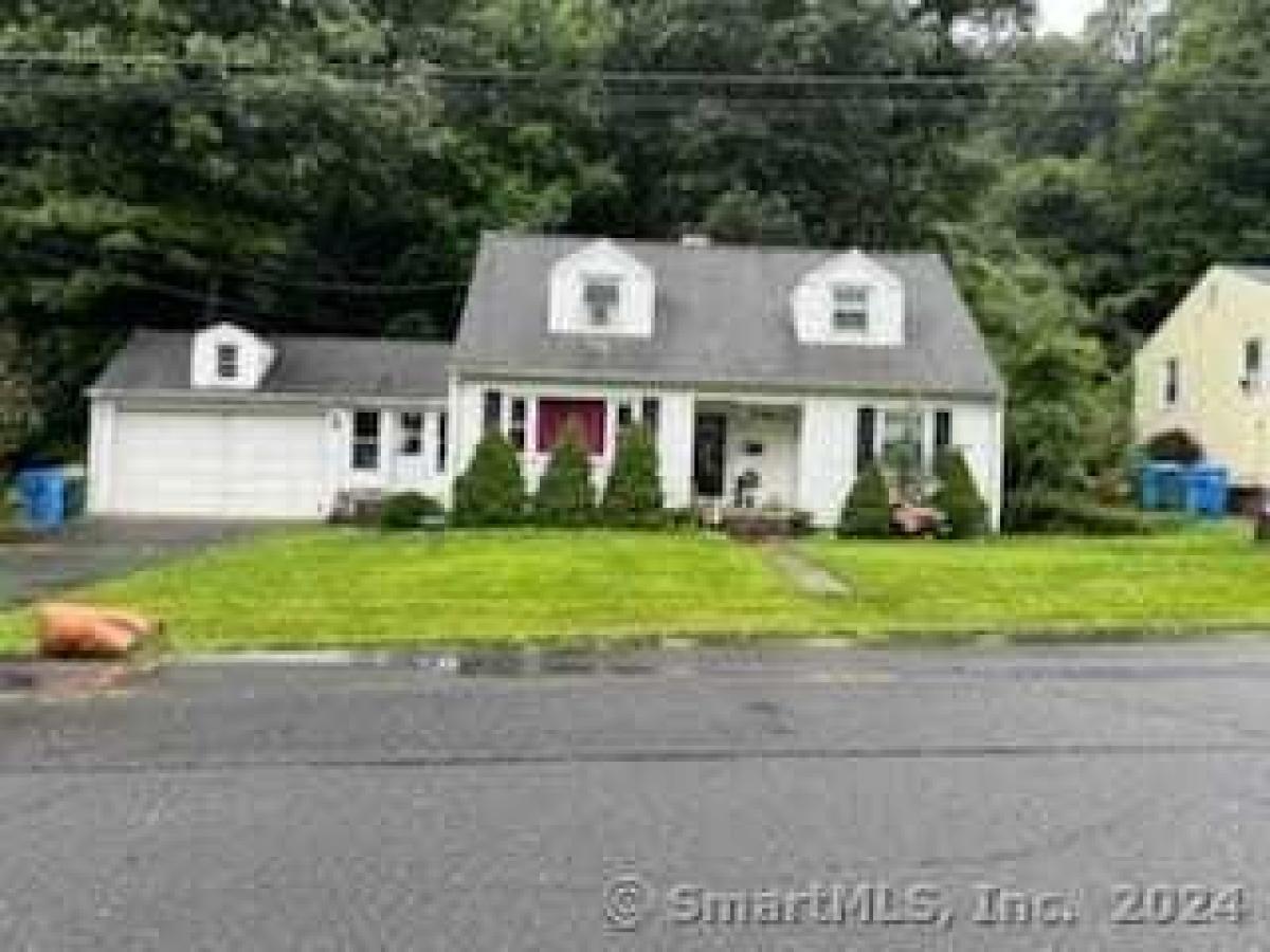 Picture of Home For Rent in Waterbury, Connecticut, United States