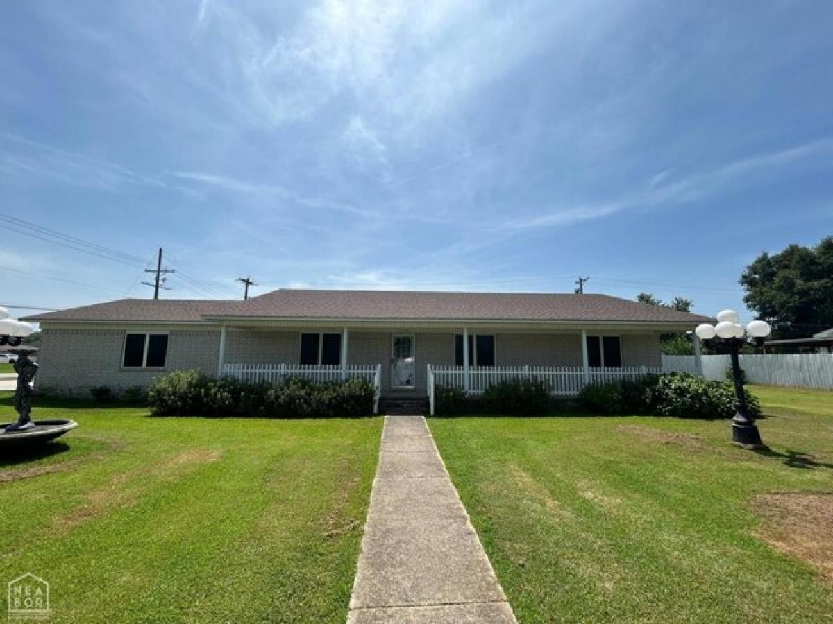 Picture of Home For Sale in Walnut Ridge, Arkansas, United States