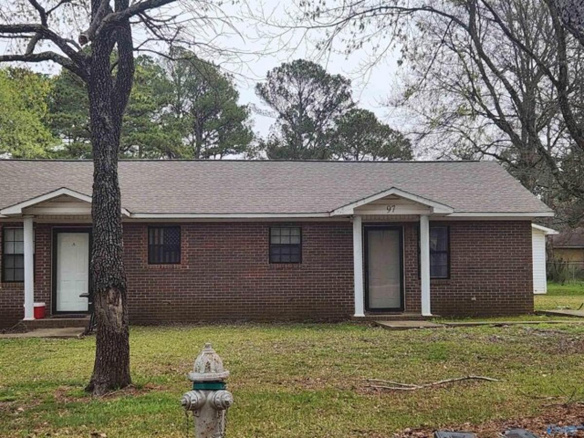 Picture of Home For Sale in Cherokee, Alabama, United States