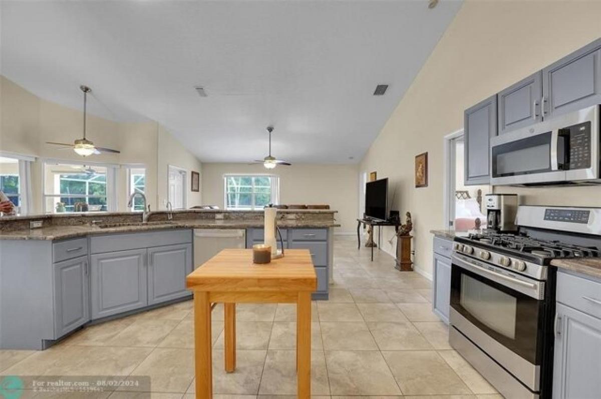 Picture of Home For Sale in Loxahatchee, Florida, United States