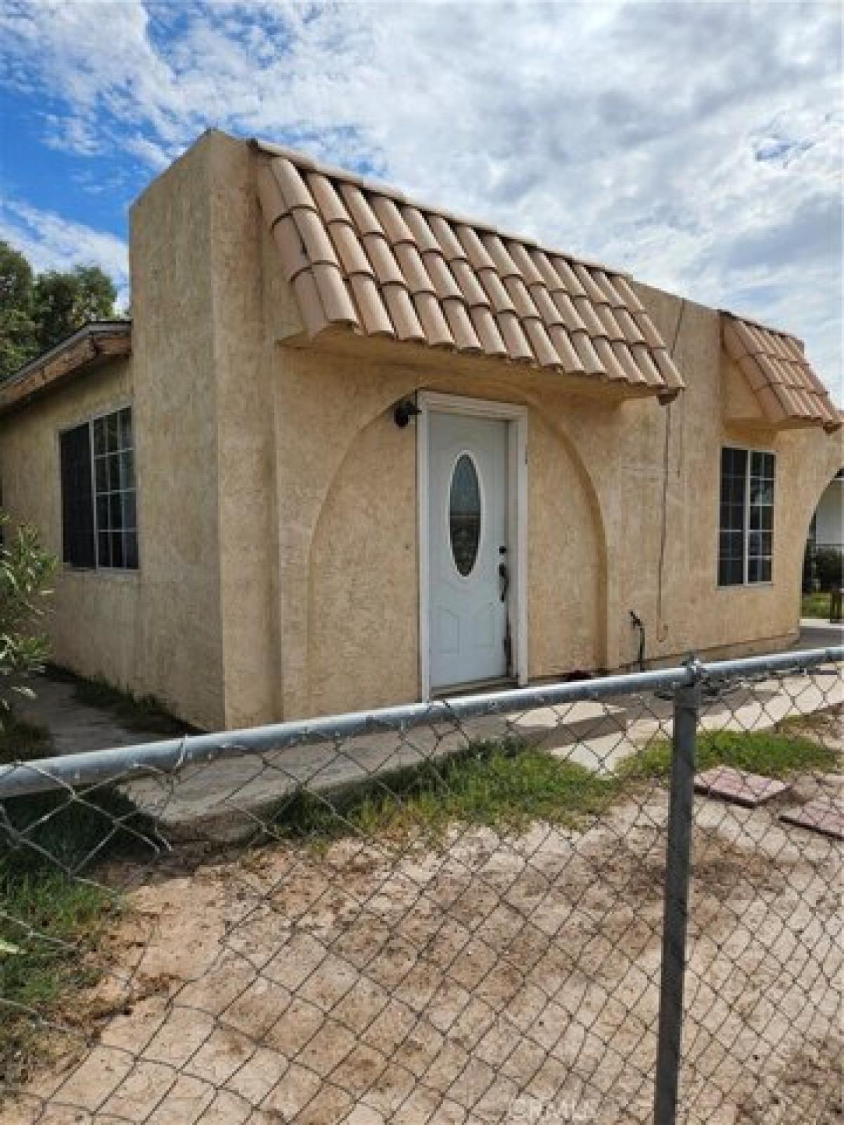 Picture of Home For Sale in Calexico, California, United States