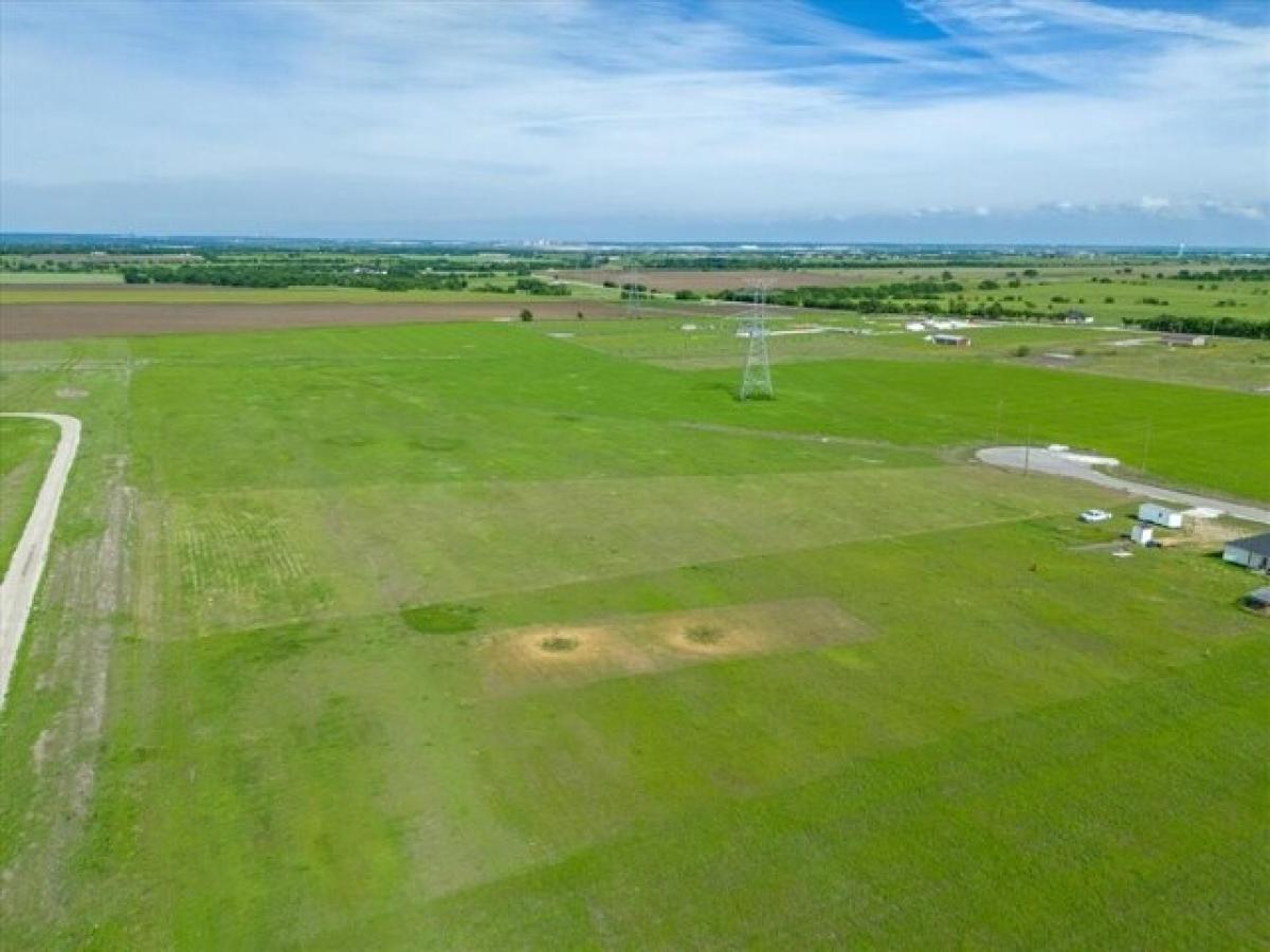 Picture of Residential Land For Sale in Venus, Texas, United States