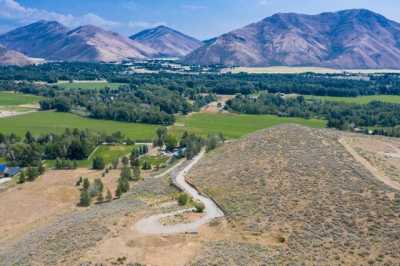 Residential Land For Sale in Bellevue, Idaho