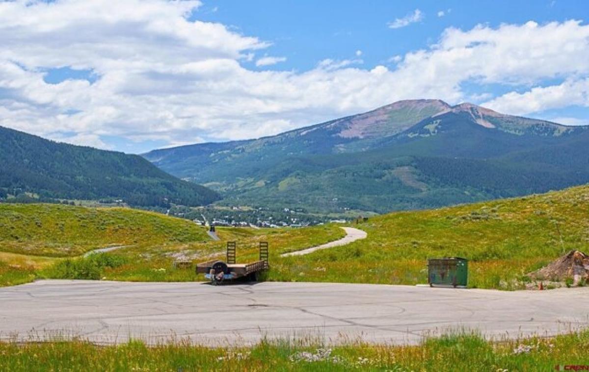 Picture of Residential Land For Sale in Crested Butte, Colorado, United States