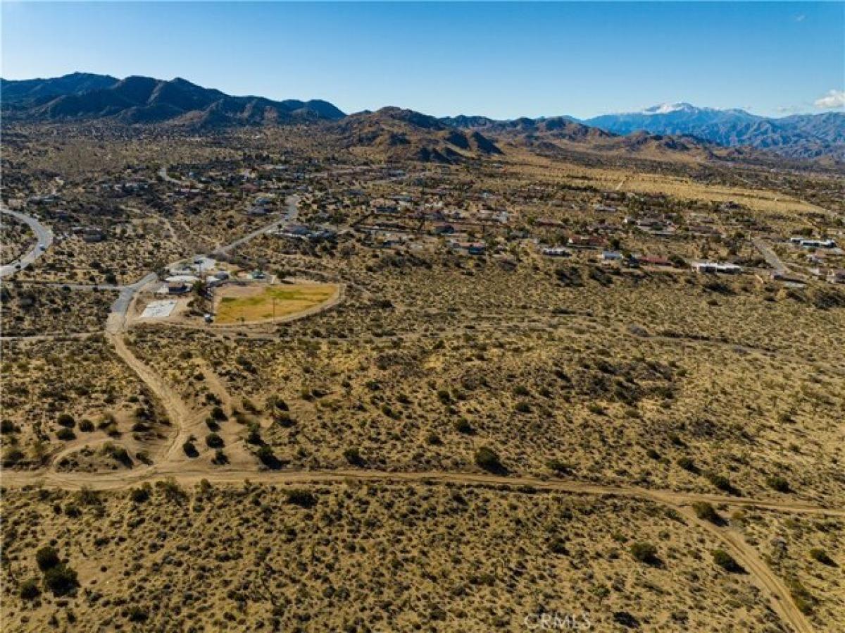 Picture of Residential Land For Sale in Yucca Valley, California, United States