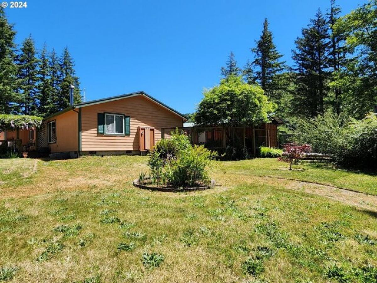 Picture of Home For Sale in Sixes, Oregon, United States