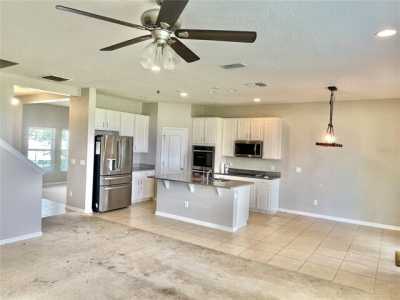 Home For Rent in Apopka, Florida