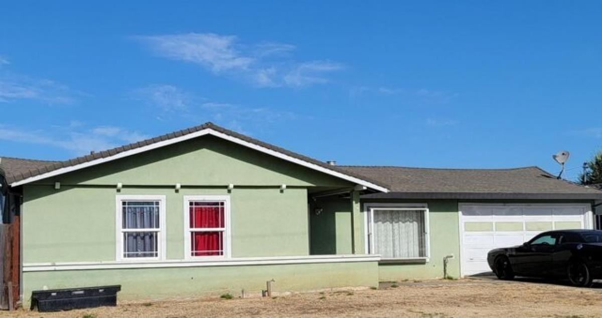 Picture of Home For Sale in Hollister, California, United States