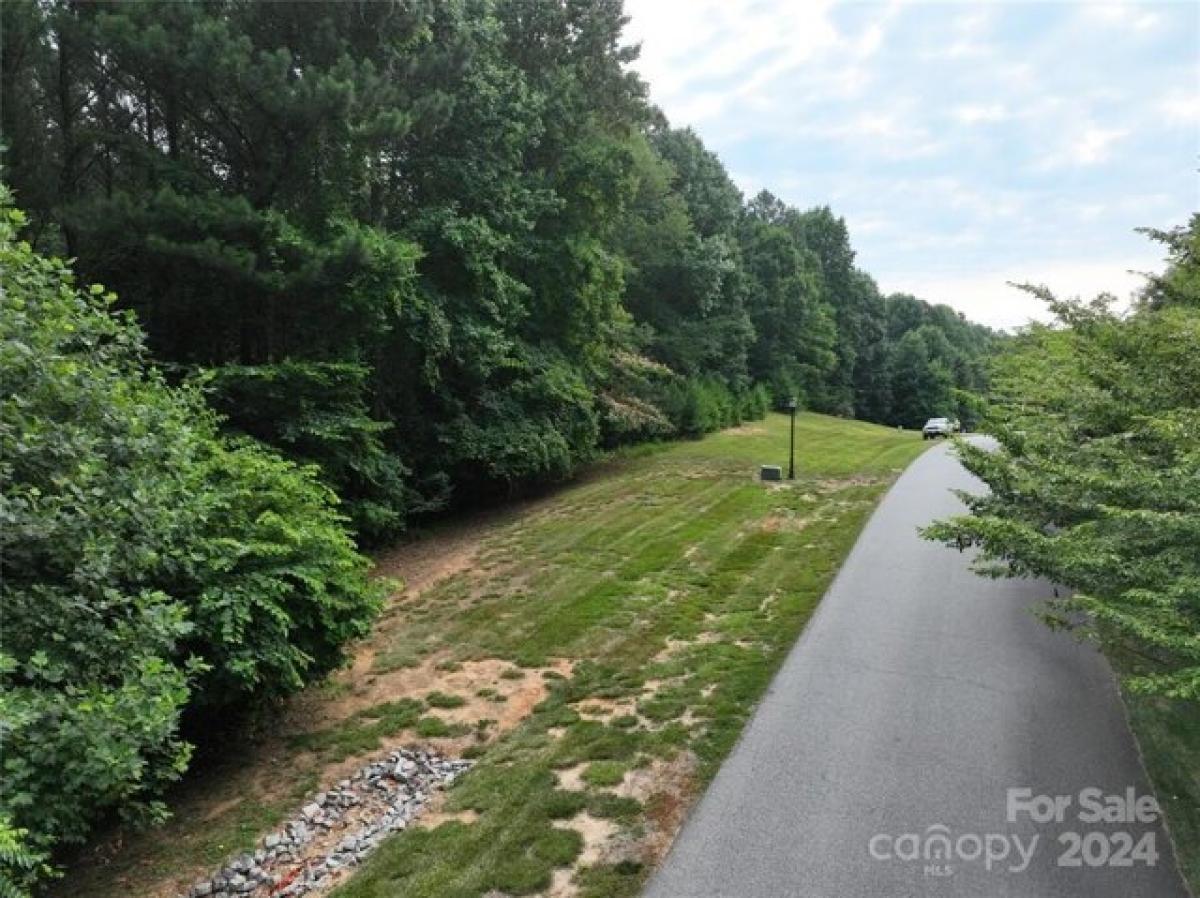 Picture of Residential Land For Sale in Denver, North Carolina, United States