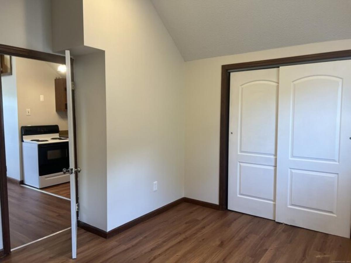 Picture of Apartment For Rent in Bristol, Connecticut, United States