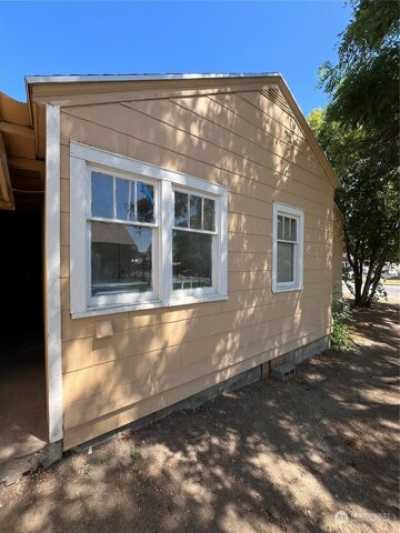 Home For Sale in Okanogan, Washington