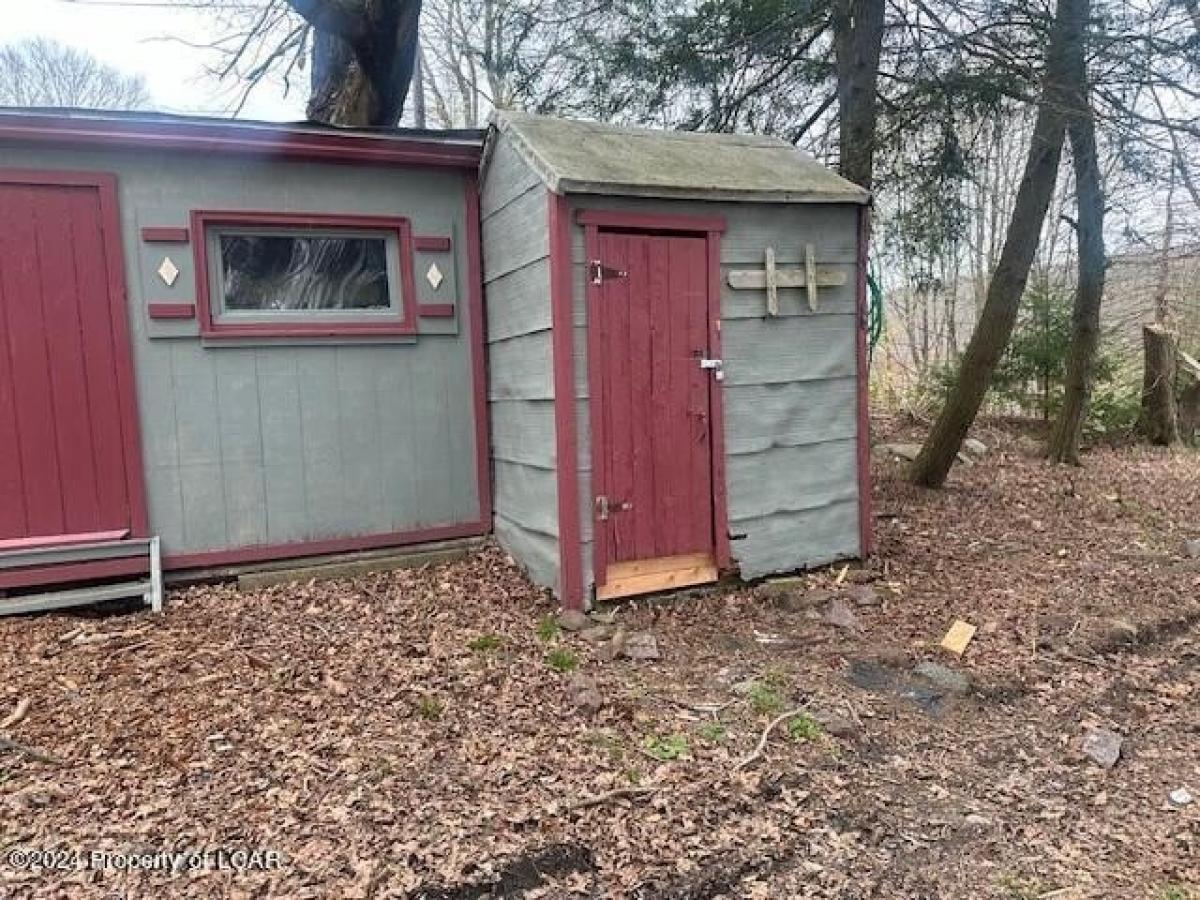 Picture of Home For Sale in White Haven, Pennsylvania, United States