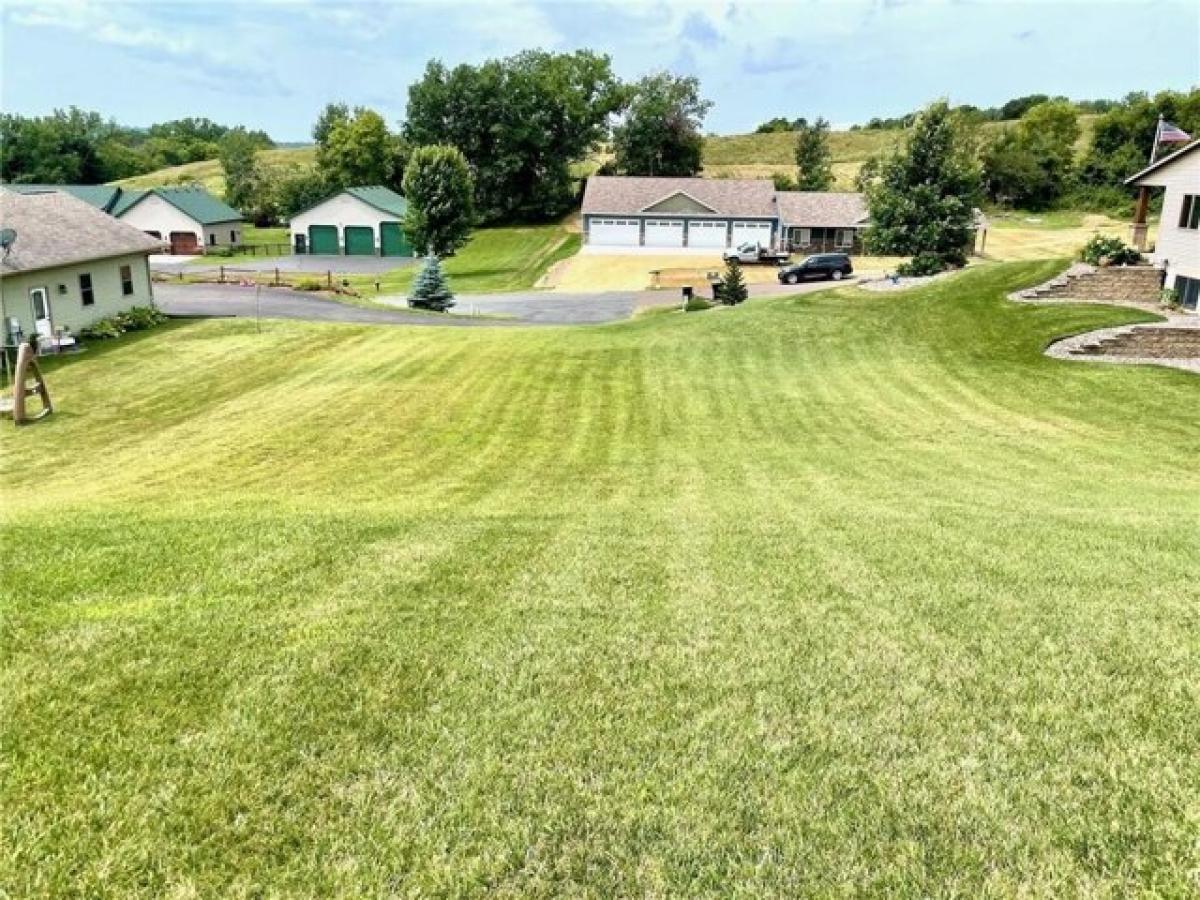 Picture of Residential Land For Sale in Menomonie, Wisconsin, United States