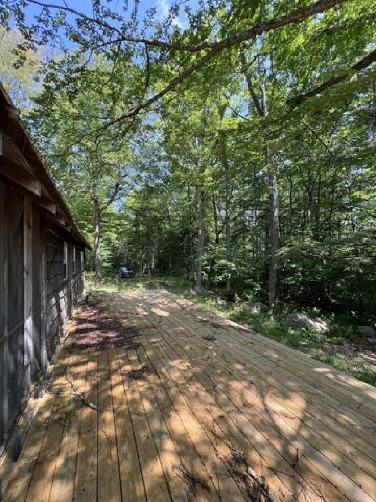 Picture of Home For Sale in Lyon Mountain, New York, United States