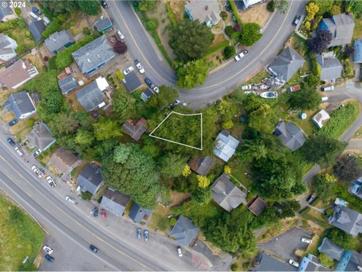 Picture of Residential Land For Sale in Astoria, Oregon, United States