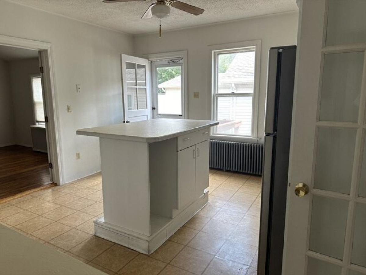 Picture of Home For Rent in Arlington, Massachusetts, United States