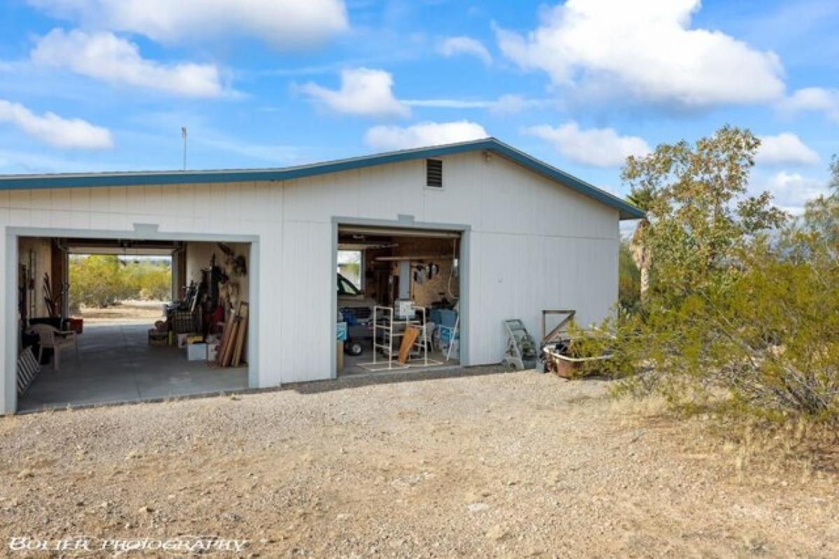 Picture of Home For Sale in Littlefield, Arizona, United States