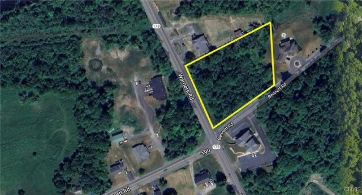 Picture of Residential Land For Sale in Camillus, New York, United States