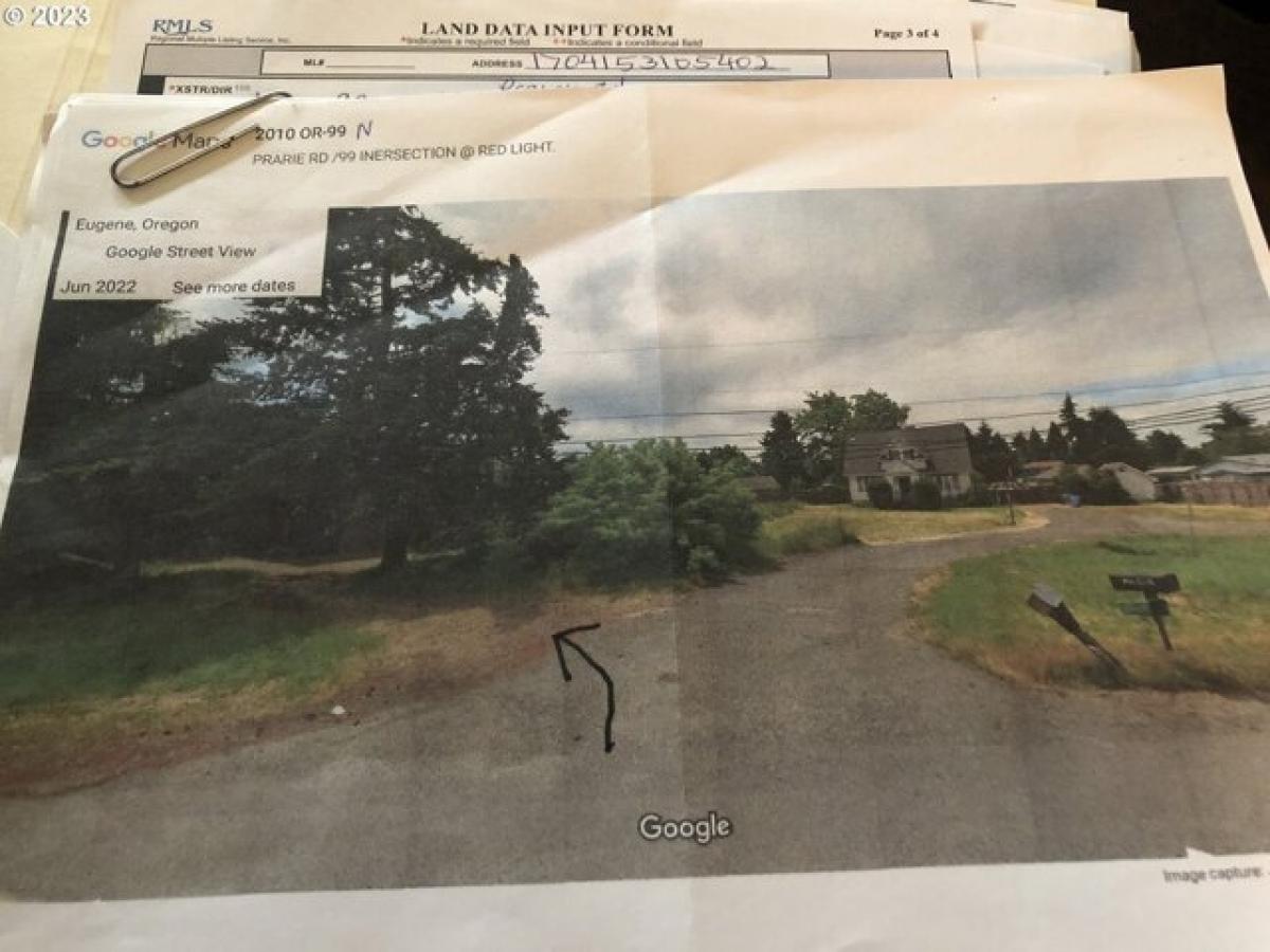 Picture of Residential Land For Sale in Eugene, Oregon, United States