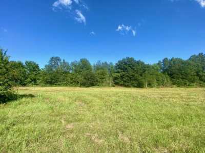 Residential Land For Sale in Crockett, Texas