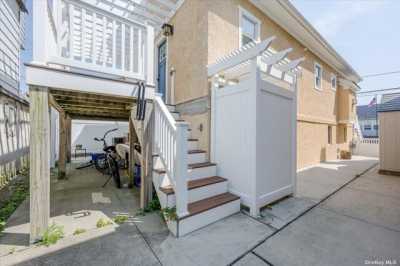 Home For Sale in East Atlantic Beach, New York