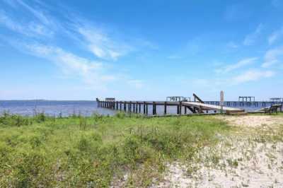 Residential Land For Sale in Navarre, Florida