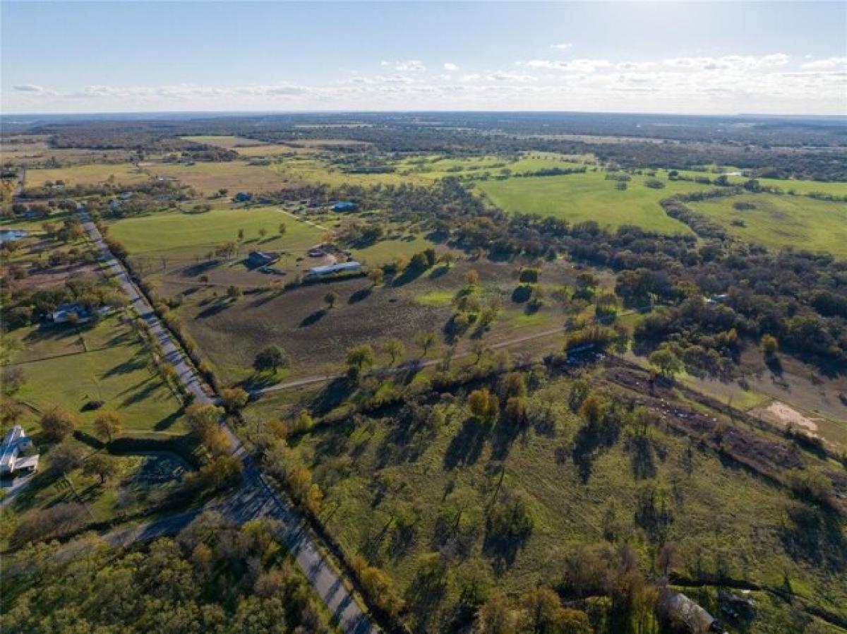 Picture of Residential Land For Sale in Mineral Wells, Texas, United States