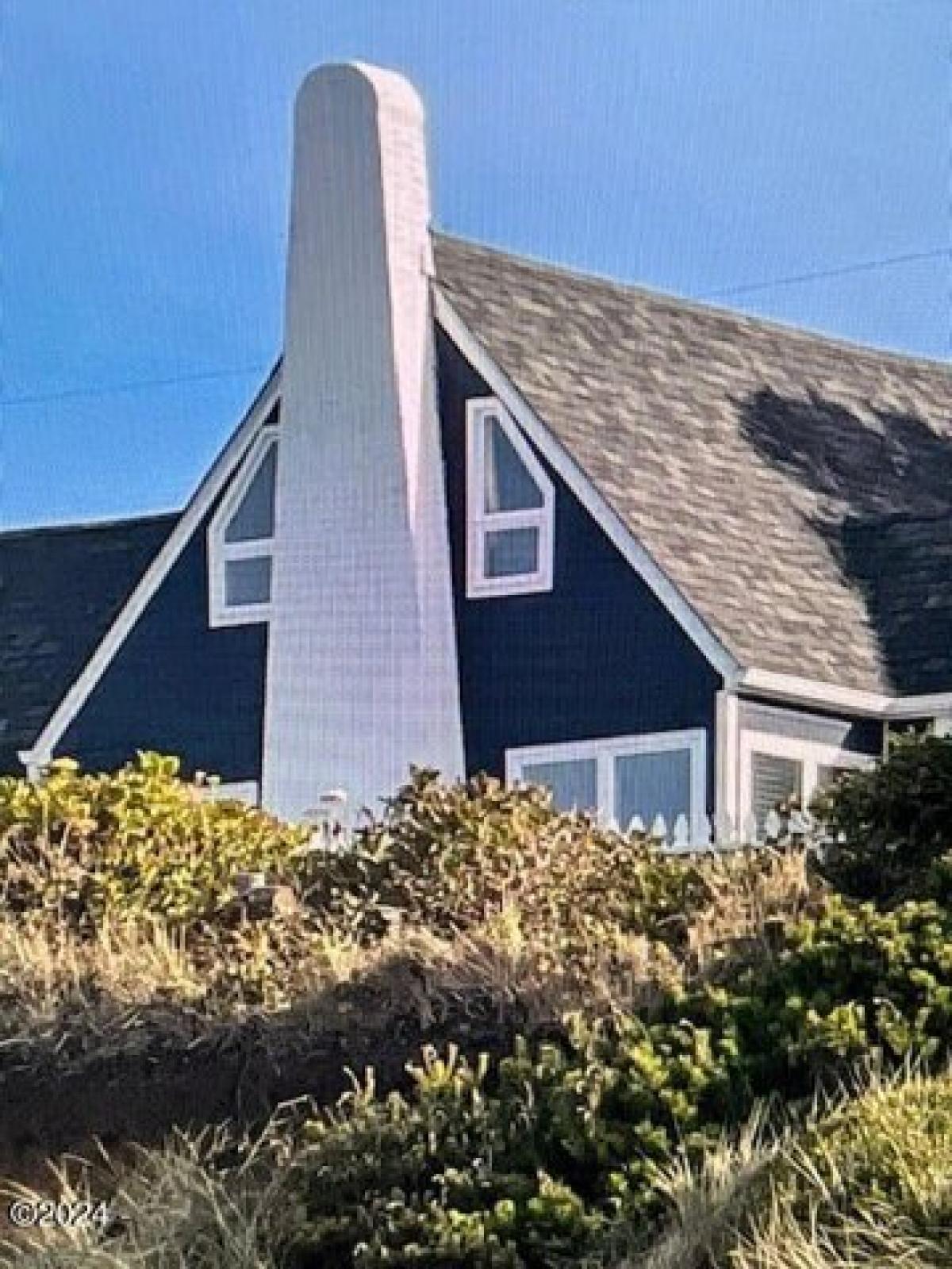 Picture of Home For Sale in Yachats, Oregon, United States