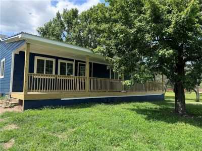 Home For Sale in Adrian, Missouri