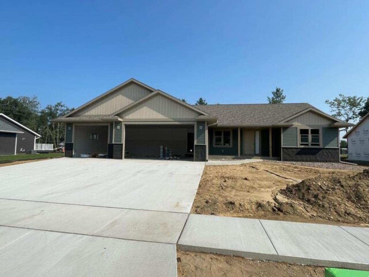 Picture of Home For Sale in Holmen, Wisconsin, United States