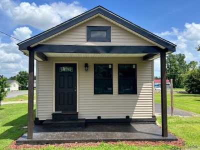 Home For Sale in Raceland, Louisiana