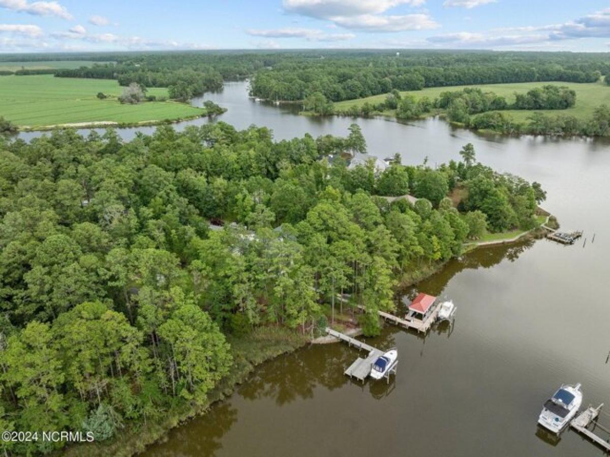 Picture of Residential Land For Sale in Oriental, North Carolina, United States