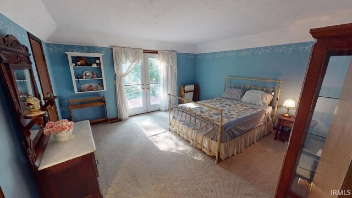 Picture of Home For Sale in Monticello, Indiana, United States