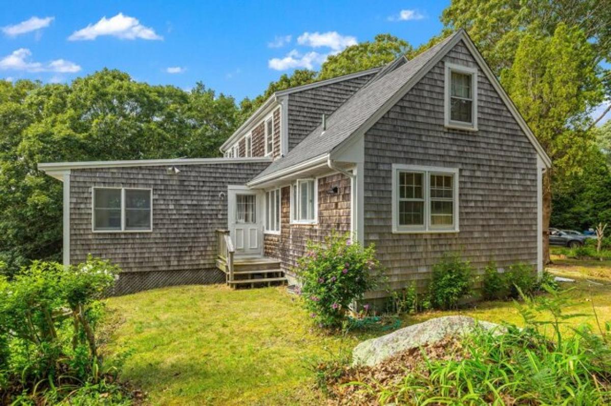 Picture of Home For Sale in Falmouth, Massachusetts, United States