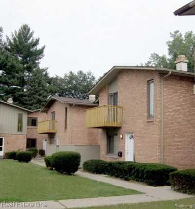 Home For Rent in Clawson, Michigan