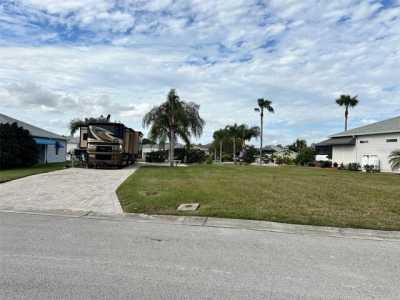 Residential Land For Sale in Polk City, Florida