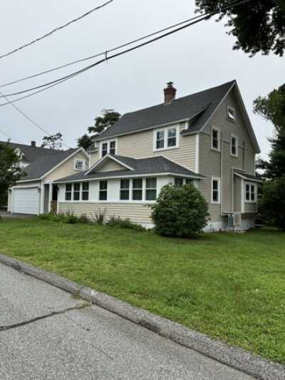 Home For Rent in East Lyme, Connecticut