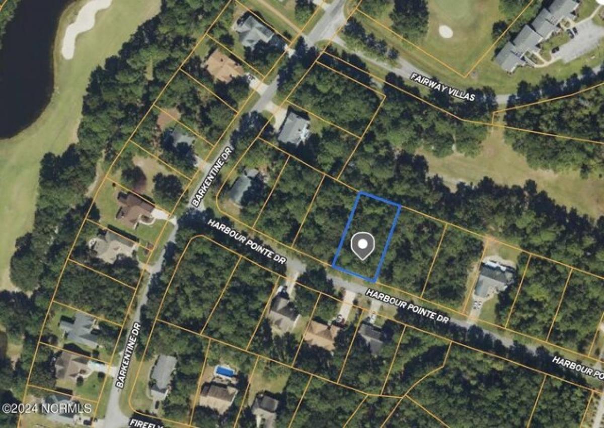 Picture of Residential Land For Sale in New Bern, North Carolina, United States