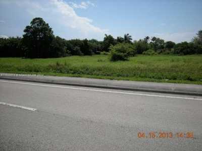 Residential Land For Sale in Davie, Florida