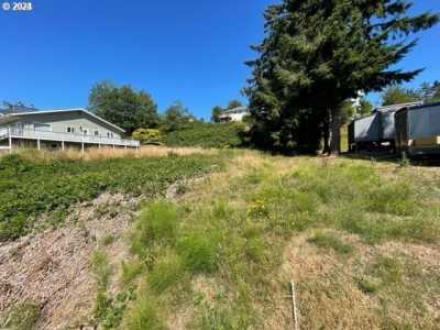 Residential Land For Sale in Astoria, Oregon