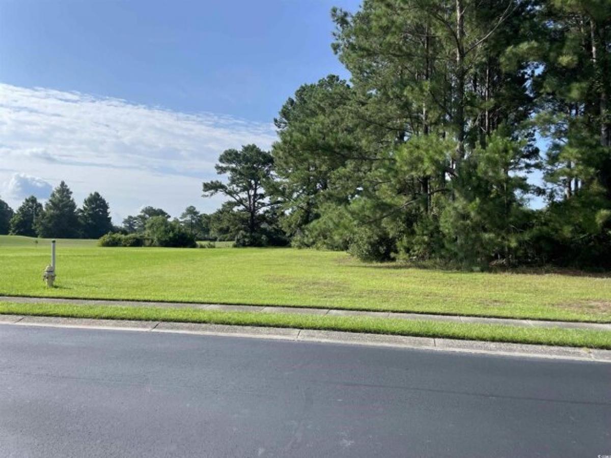 Picture of Residential Land For Sale in Calabash, North Carolina, United States