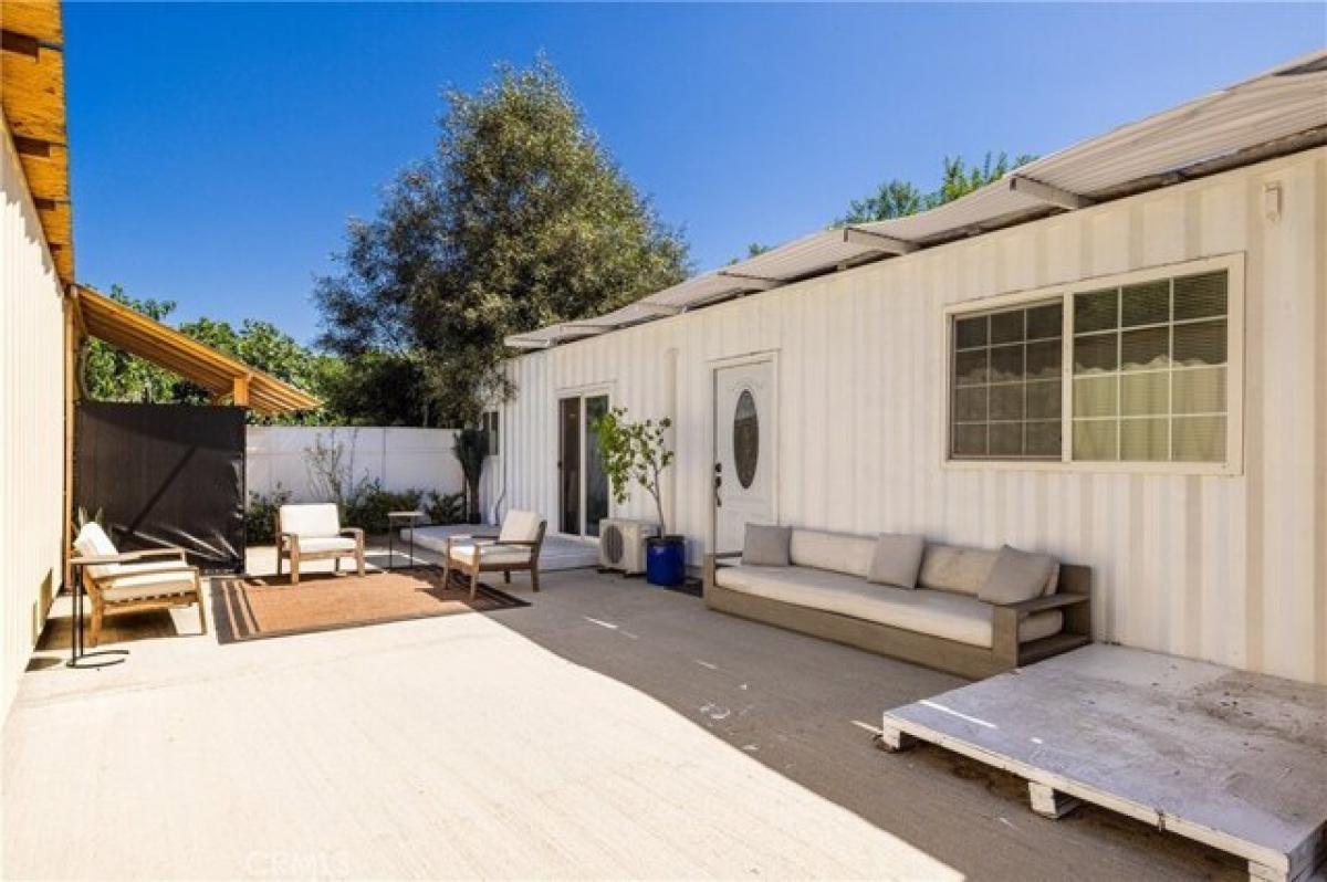 Picture of Home For Rent in North Hills, California, United States