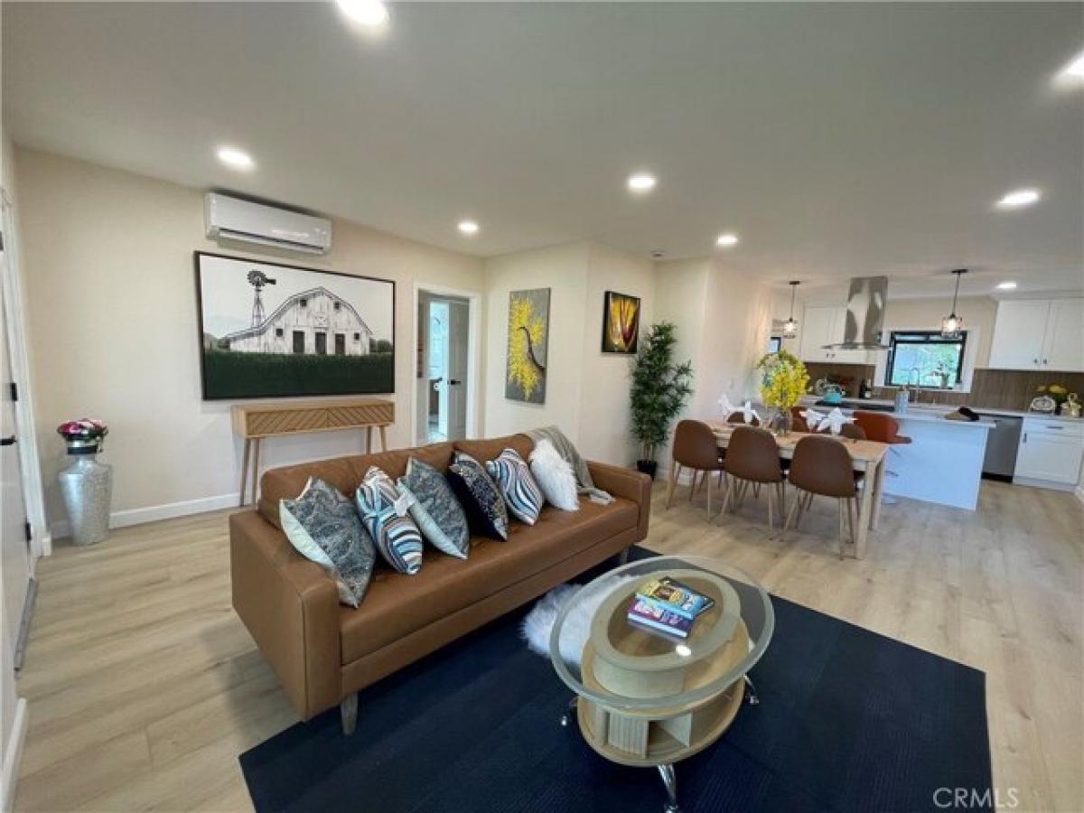 Picture of Home For Sale in Temple City, California, United States