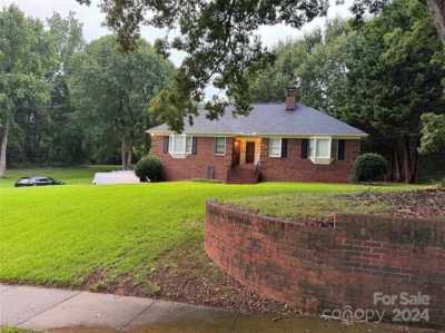 Home For Sale in Mint Hill, North Carolina