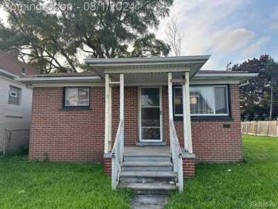 Home For Sale in Hamtramck, Michigan