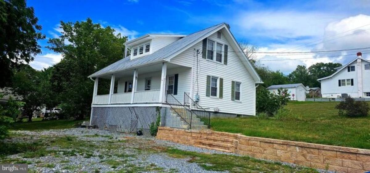 Picture of Home For Sale in Elkton, Virginia, United States