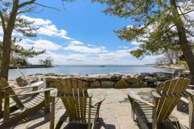 Home For Sale in Darien, Connecticut