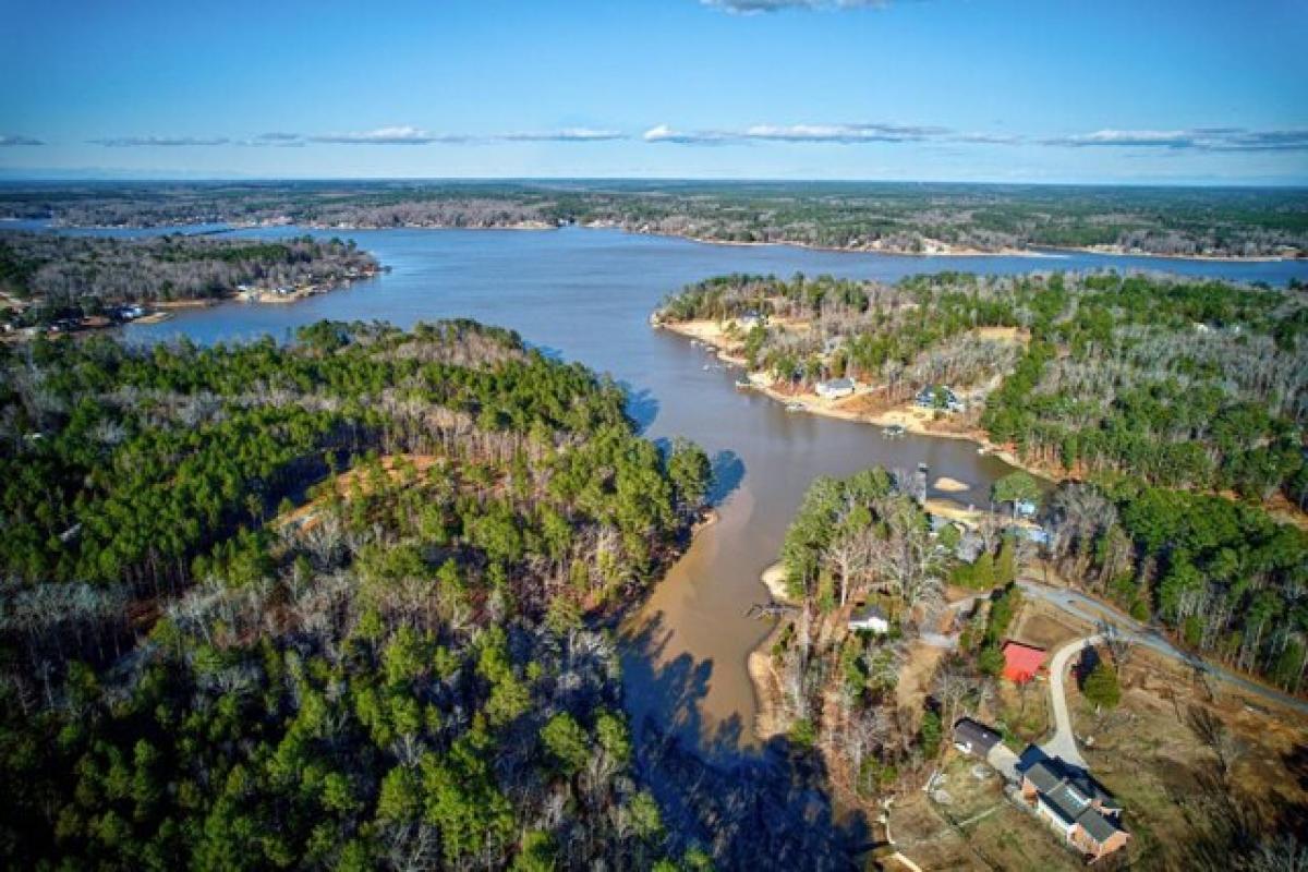 Picture of Residential Land For Sale in Greenwood, South Carolina, United States