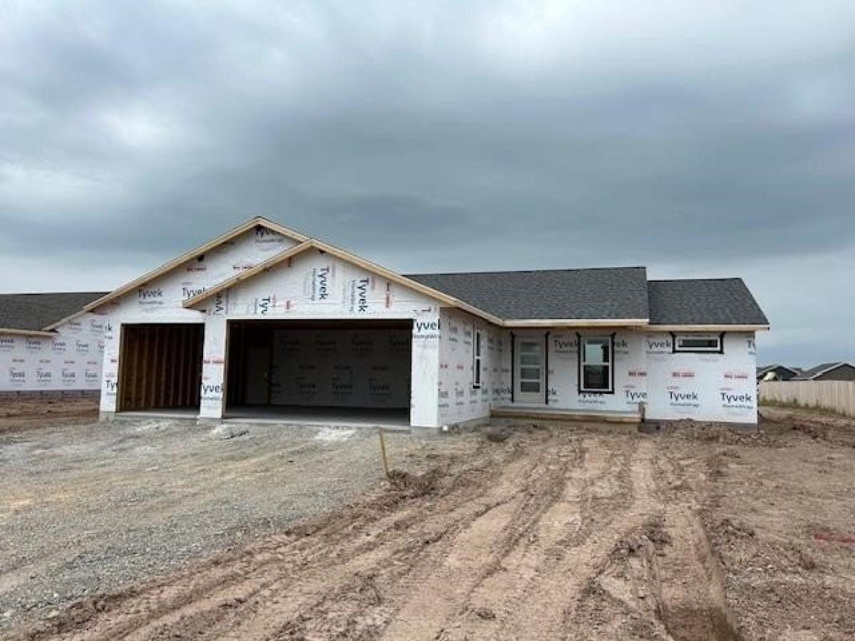 Picture of Home For Sale in Kaukauna, Wisconsin, United States